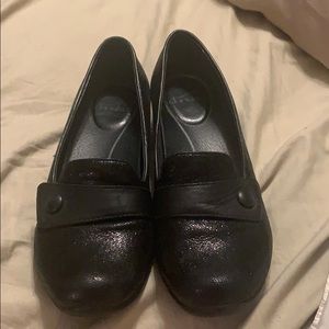 Dansko Flats